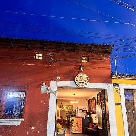 Hotel Alma Maya Antigua Екстериор снимка