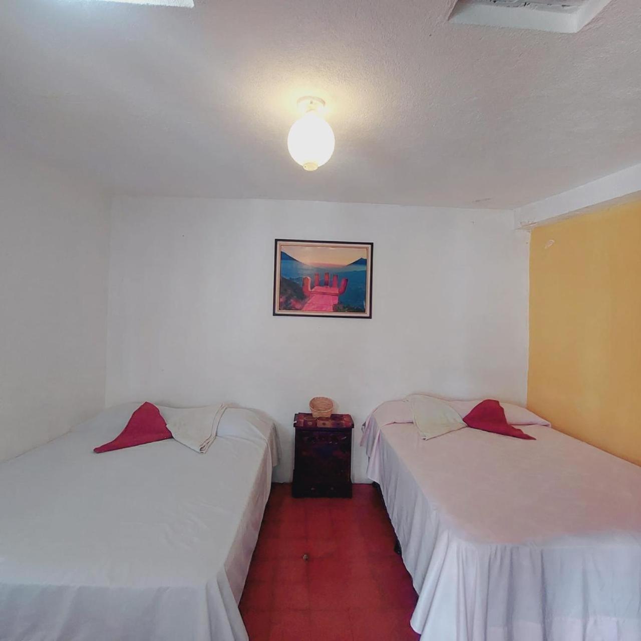 Hotel Alma Maya Antigua Екстериор снимка