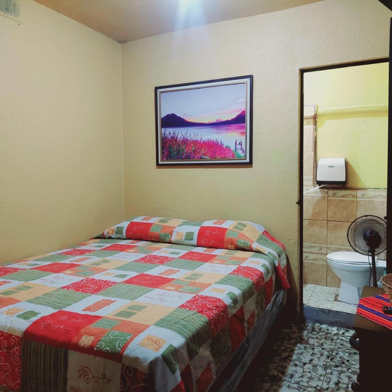 Hotel Alma Maya Antigua Екстериор снимка