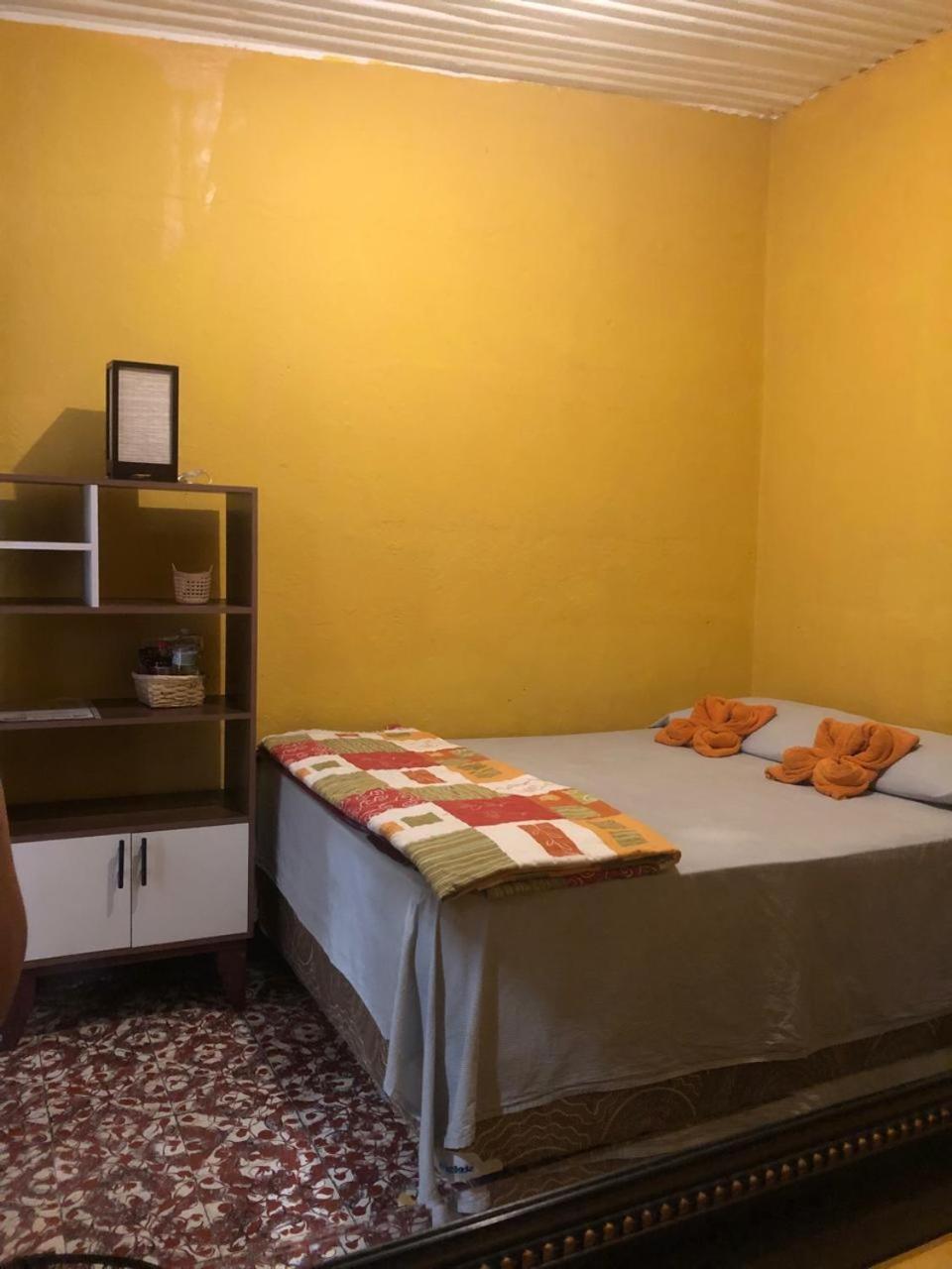 Hotel Alma Maya Antigua Екстериор снимка