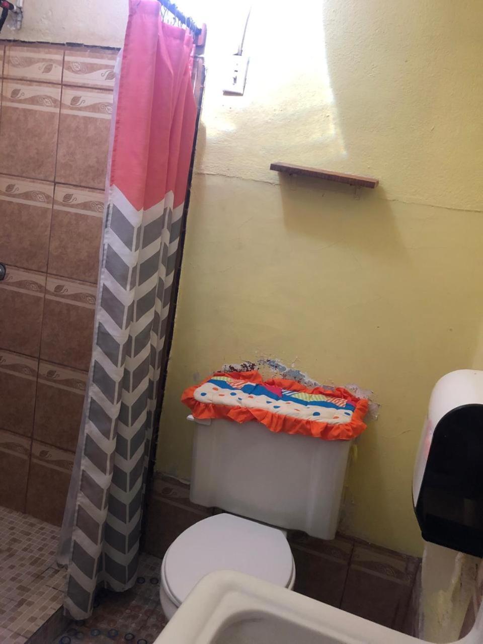 Hotel Alma Maya Antigua Екстериор снимка