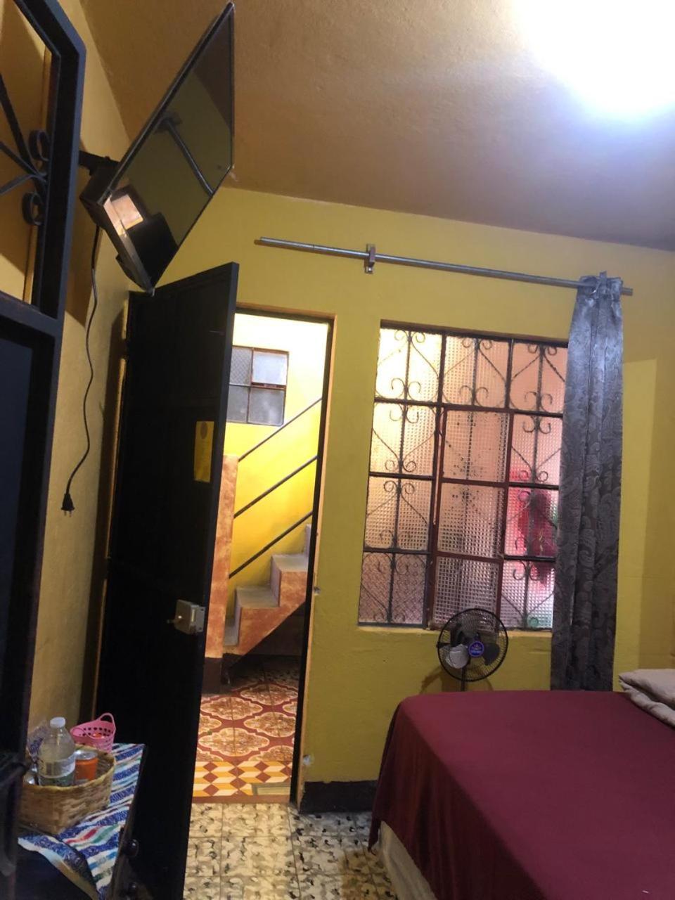 Hotel Alma Maya Antigua Екстериор снимка